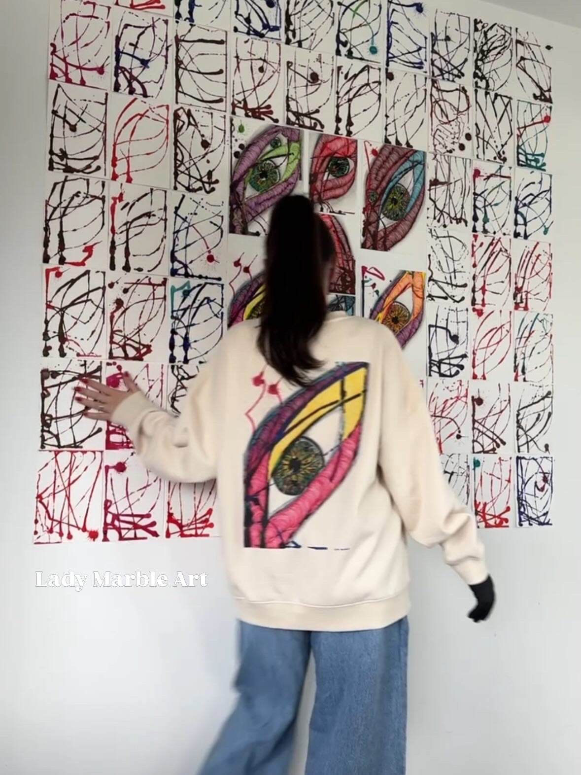 Lady Marble Sweatshirt - Original Marble Art Design